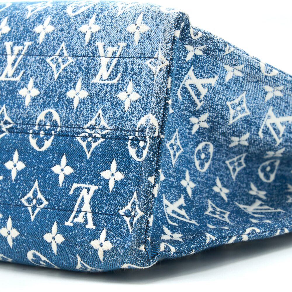 AAA Replica Louis Vuitton LV ONTHEGO MM MONOGRAM DENIM BLUE GHW