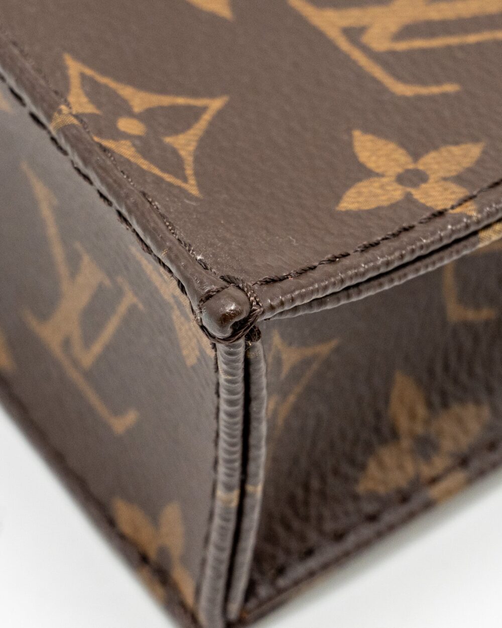 AAA Replica Louis Vuitton LV PETIT SAC PLAT MONOGRAM CANVAS GHW