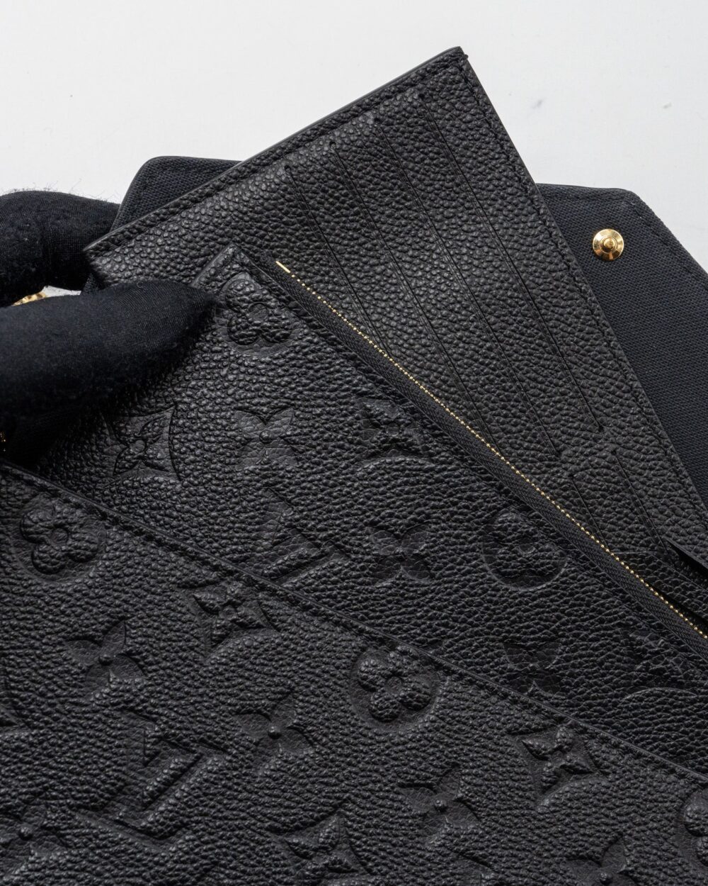 AAA Replica Louis Vuitton LV FELICIE POCHETTE MONOGRAM EMPREINTE BLACK GHW(NEW VERSION)