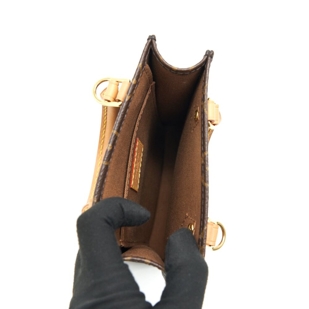 AAA Replica Louis Vuitton LV PETIT SAC PLAT MONOGRAM CANVAS