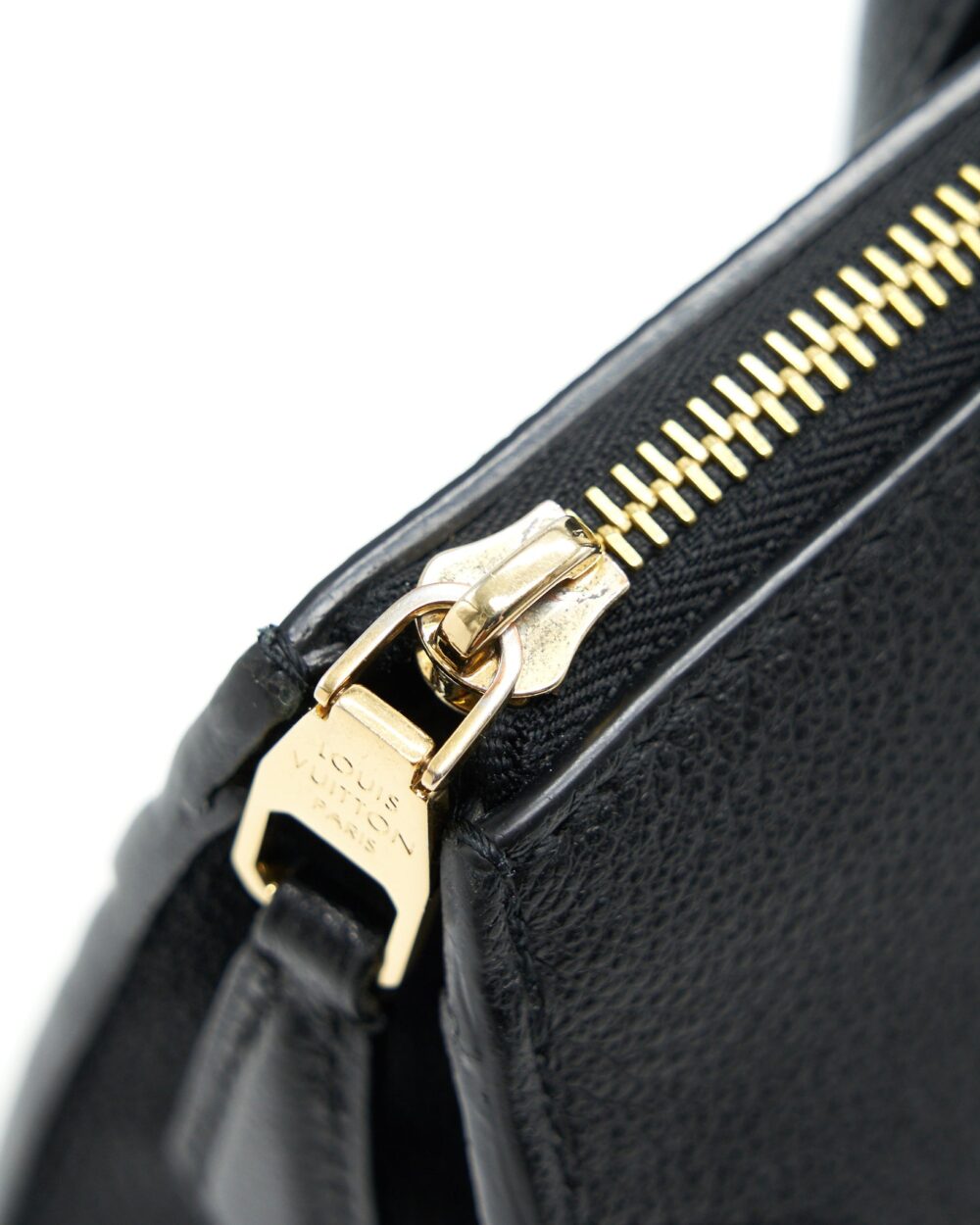 AAA Replica Louis Vuitton LV MONOGRAM EMPREINTE PONT NEUF MM NOIR