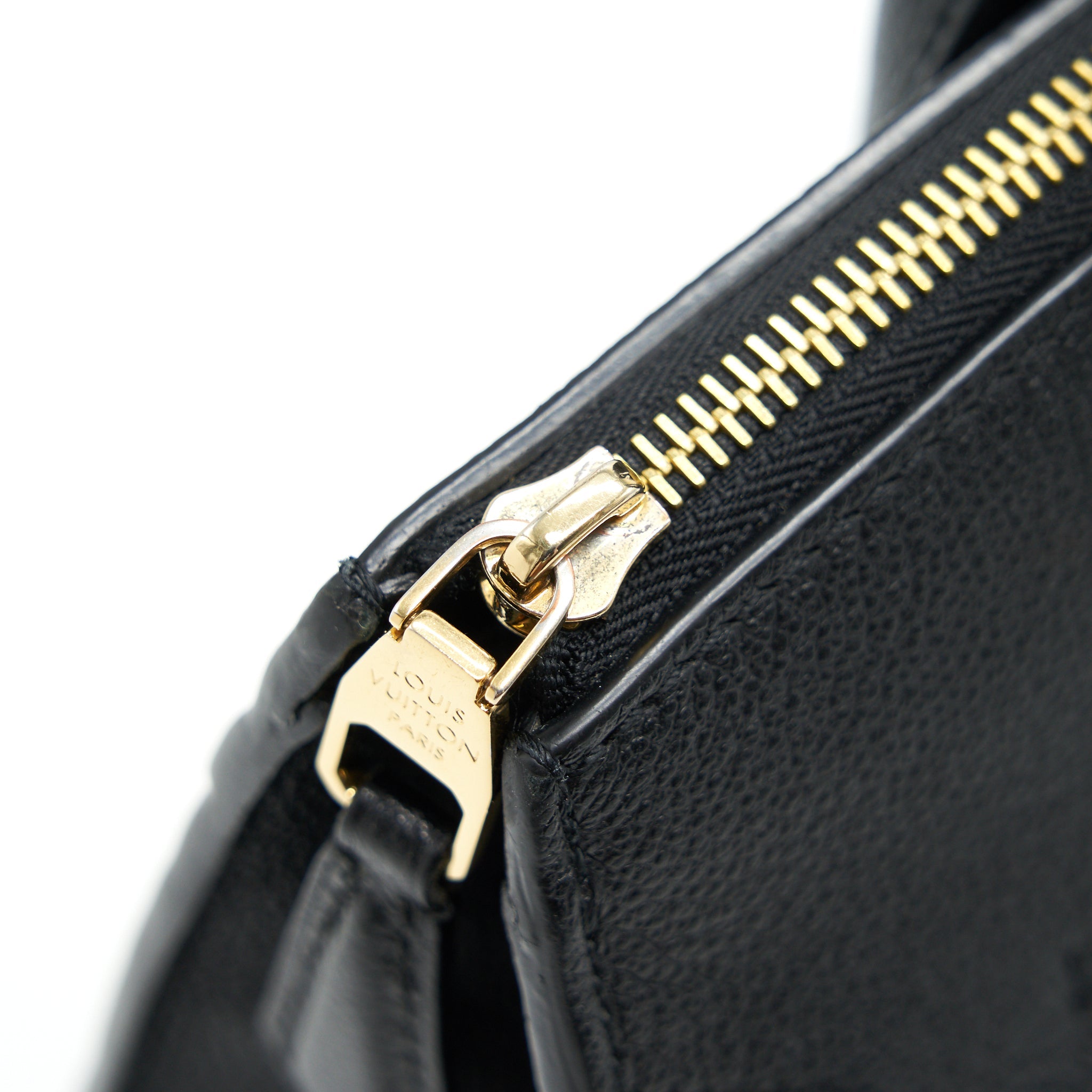 AAA Replica Louis Vuitton LV MONOGRAM EMPREINTE PONT NEUF MM NOIR