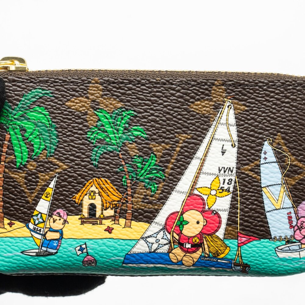 AAA Replica Louis Vuitton LV 2023 CHRISTMAS ANIMATION SAILING KEY POUCH MONOGRAM CANVAS MULTICOLOUR GHW