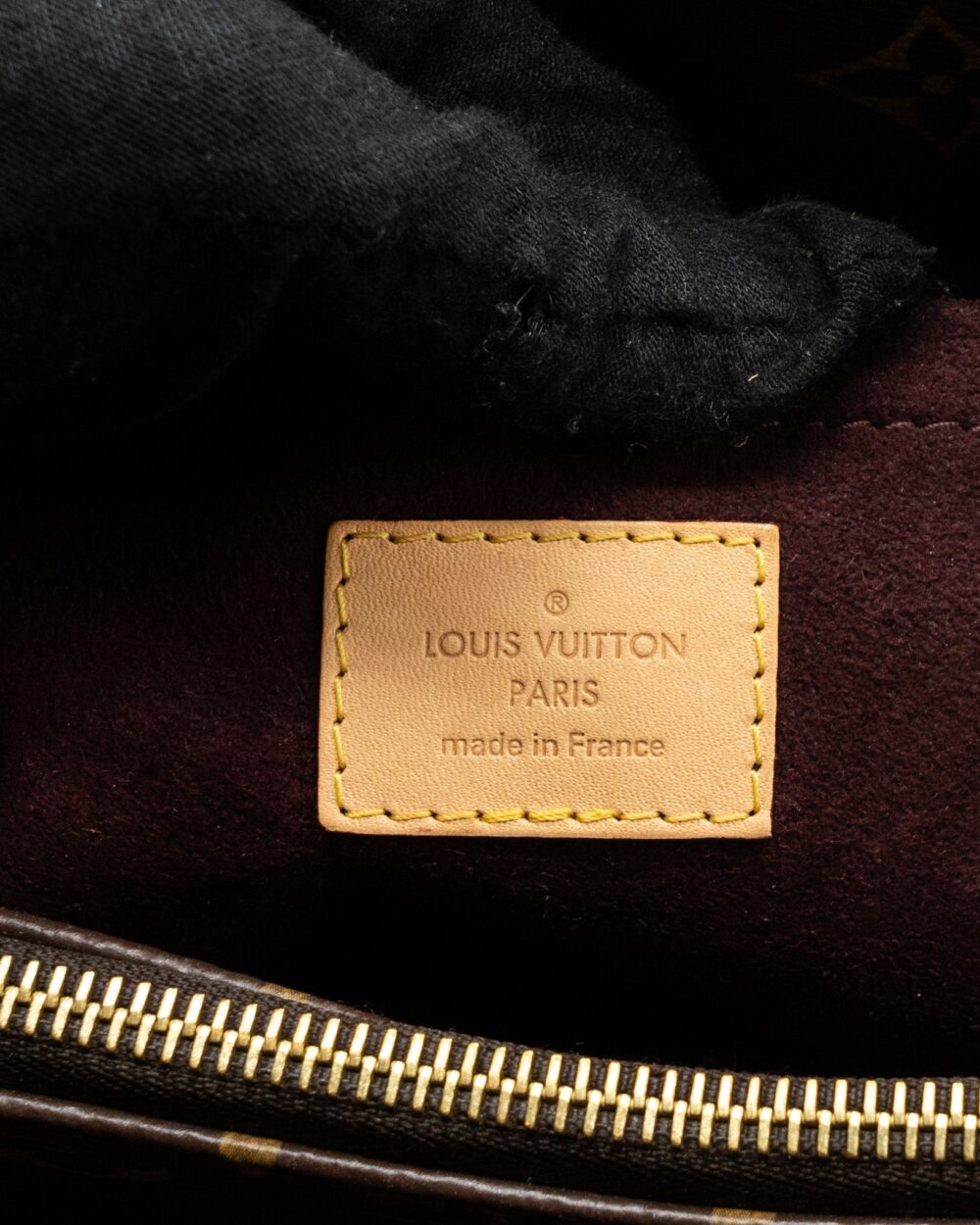 AAA Replica Louis Vuitton LV MONTAIGNE MM MONOGRAM CANVAS GHW