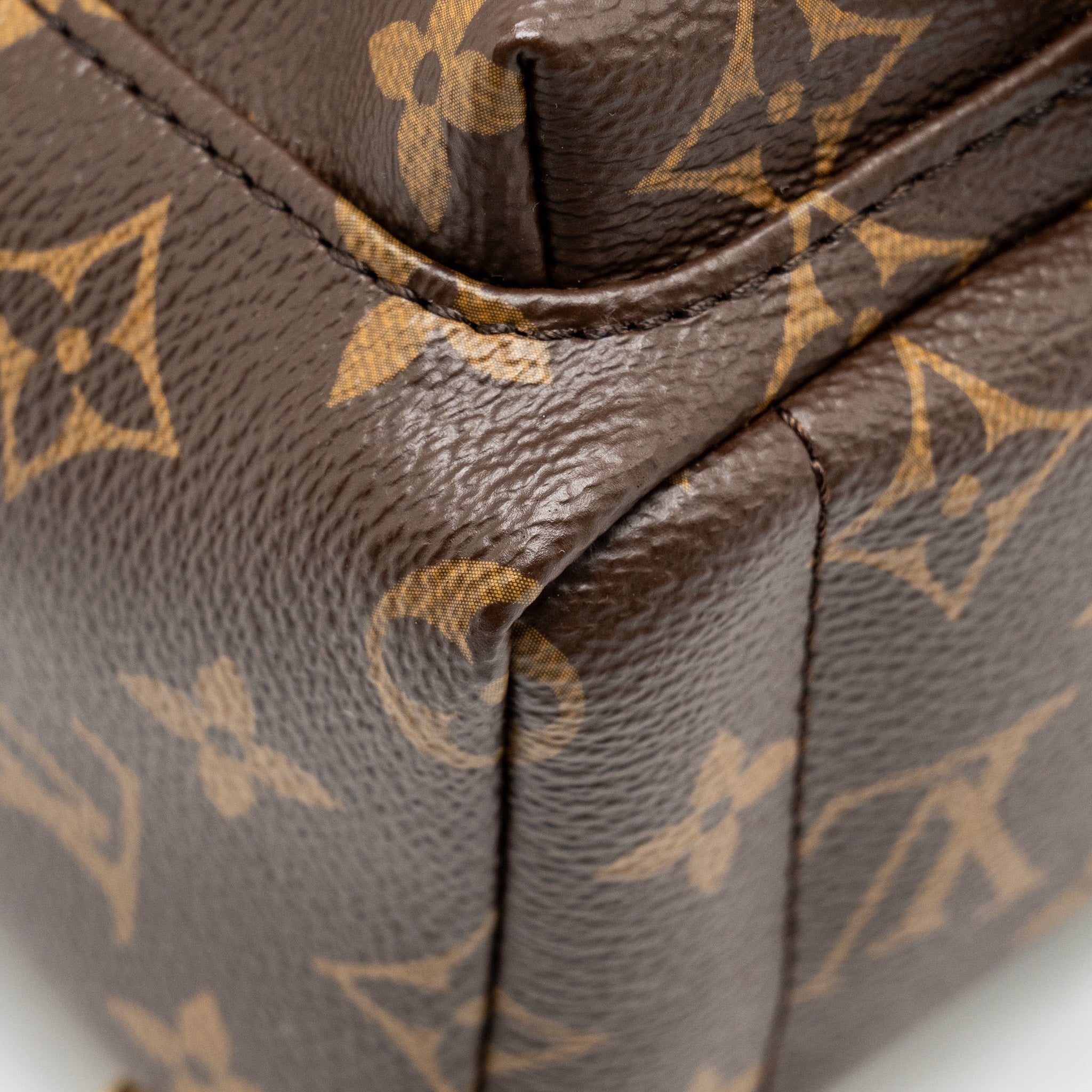 AAA Replica Louis Vuitton LV MINI PALM SPRING BACKPACK MONOGRAM CANVAS GHW