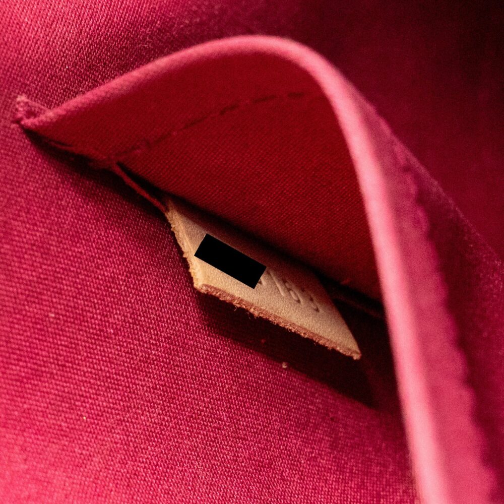 AAA Replica Louis Vuitton LV ALMA BB PATENT INDIAN ROSE GHW