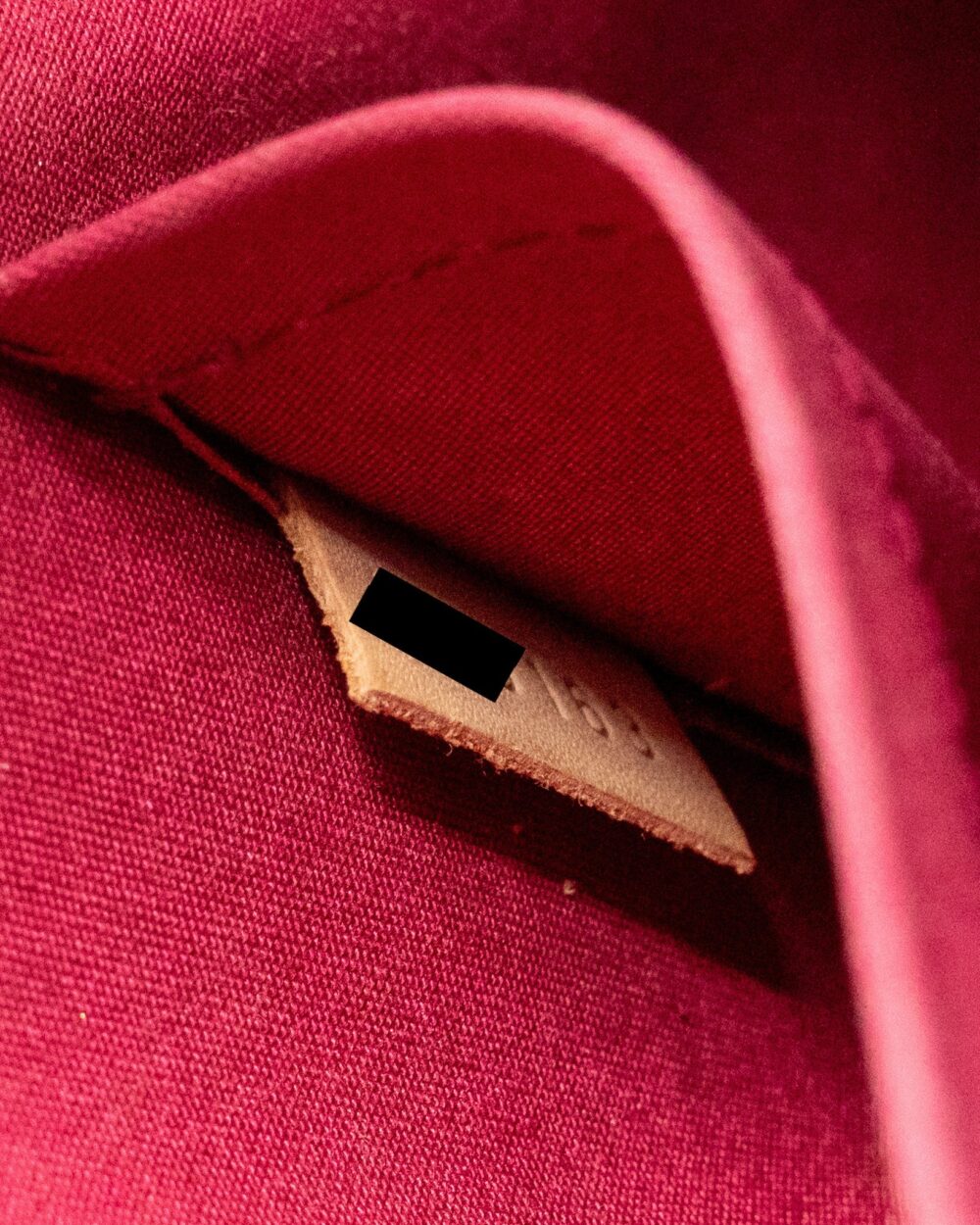 AAA Replica Louis Vuitton LV ALMA BB PATENT INDIAN ROSE GHW