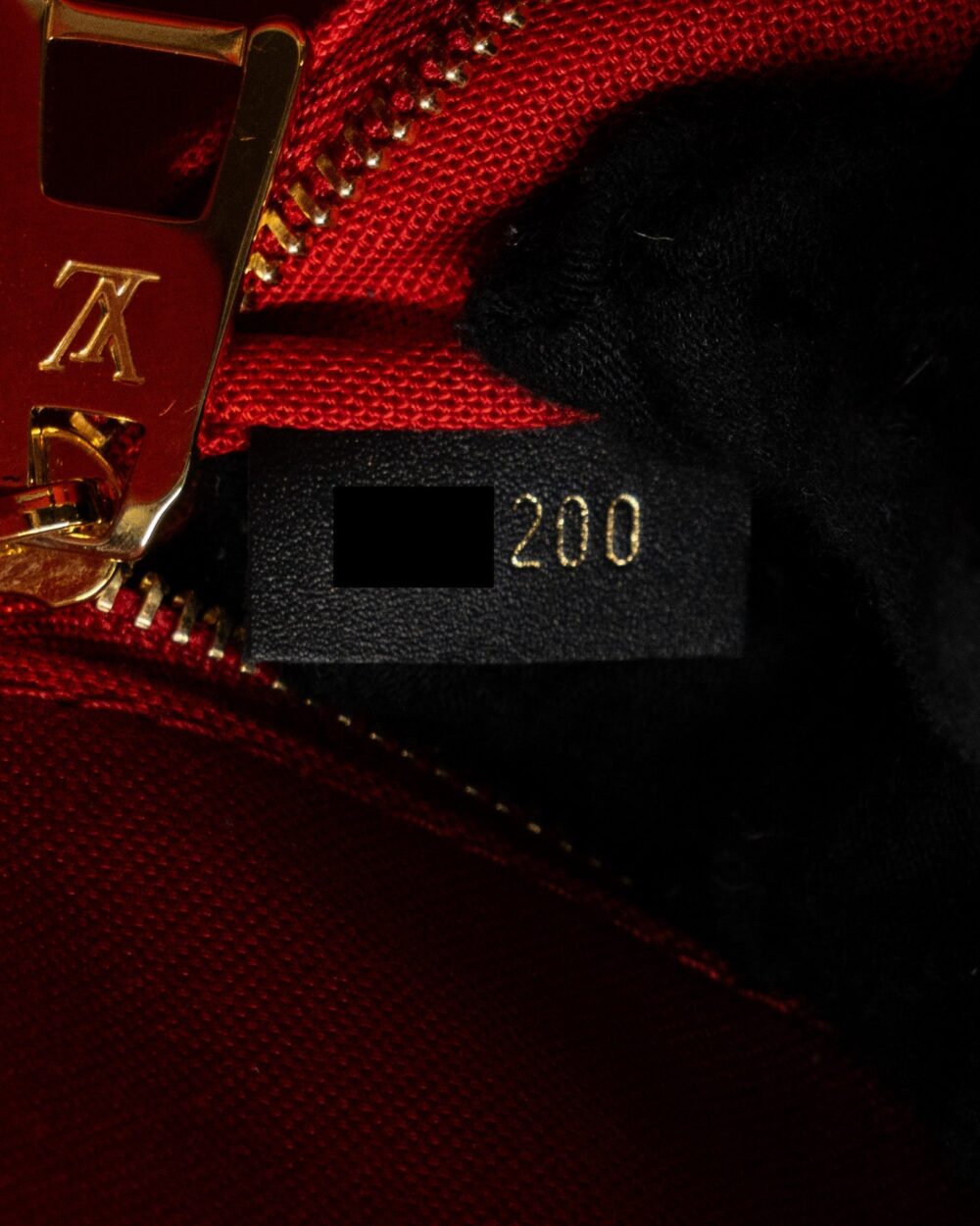 AAA Replica Louis Vuitton LV ONTHEGO MM MONOGRAM REVERSE CANVAS GHW