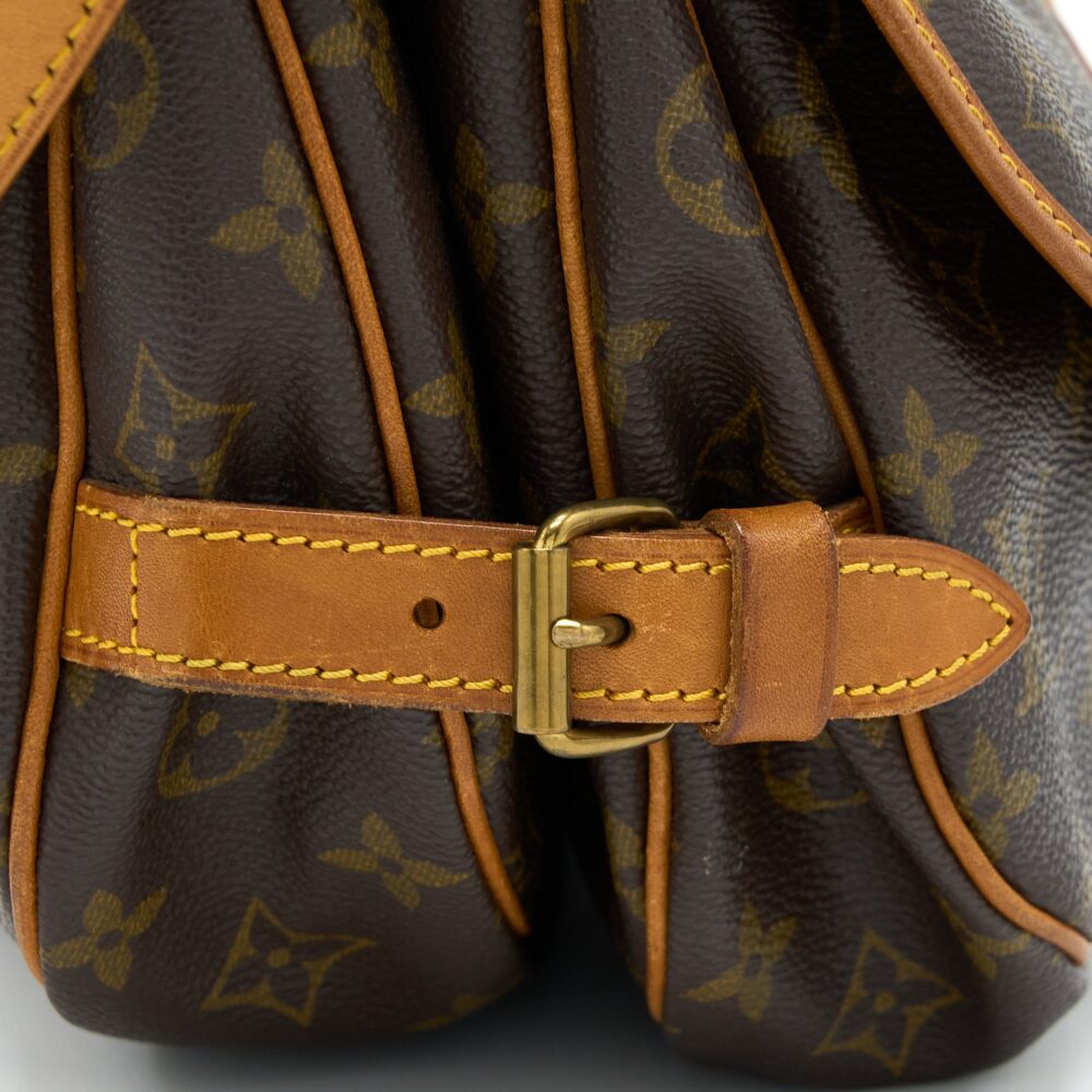 AAA Replica Louis Vuitton LV VINTAGE SAUMUR CLOTH CROSSBODY BAG MONOGRAM CANVAS GHW