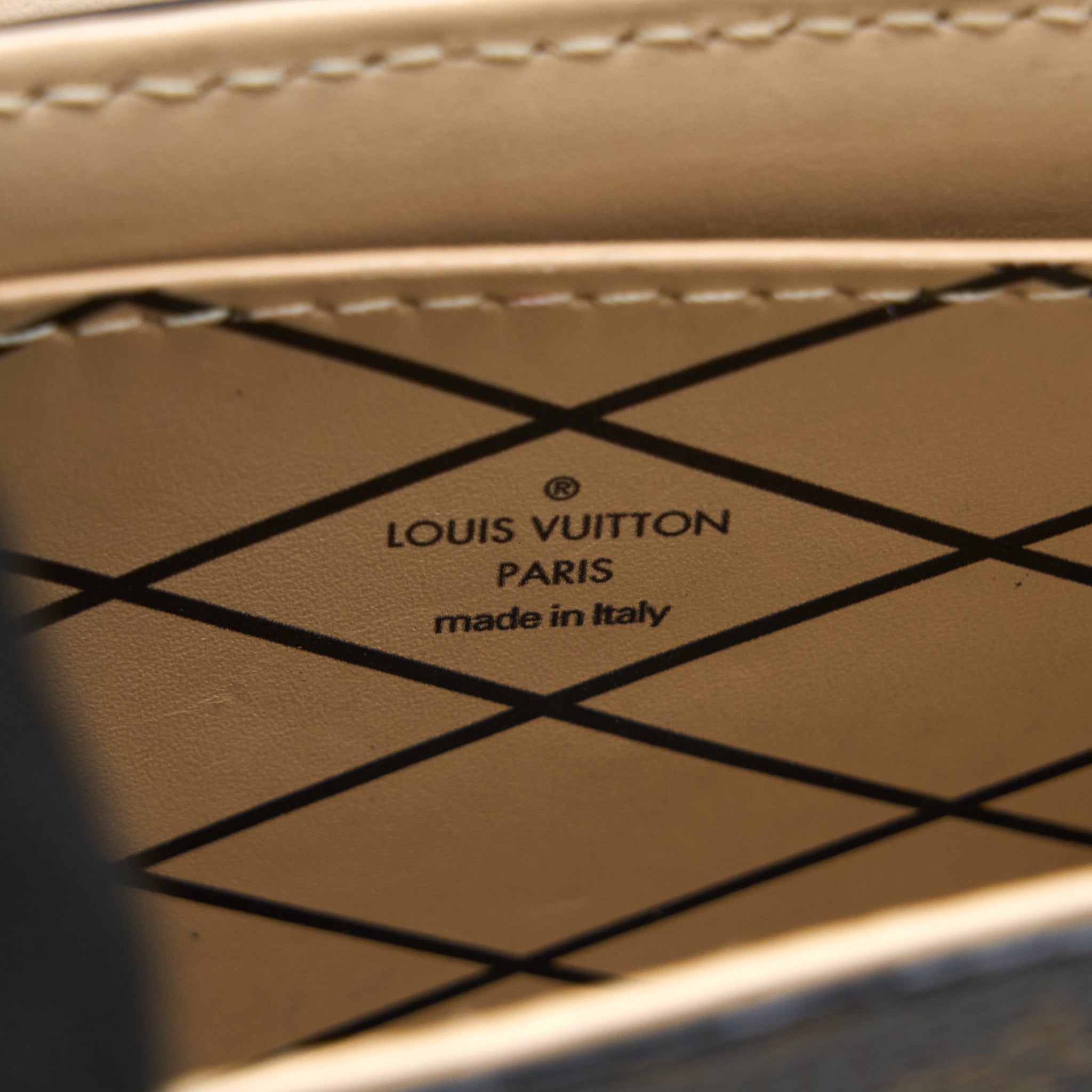 AAA Replica Louis Vuitton LV VERTICAL TRUNK POCHETTE WITH CHAIN MONOGRAM CANVAS GHW