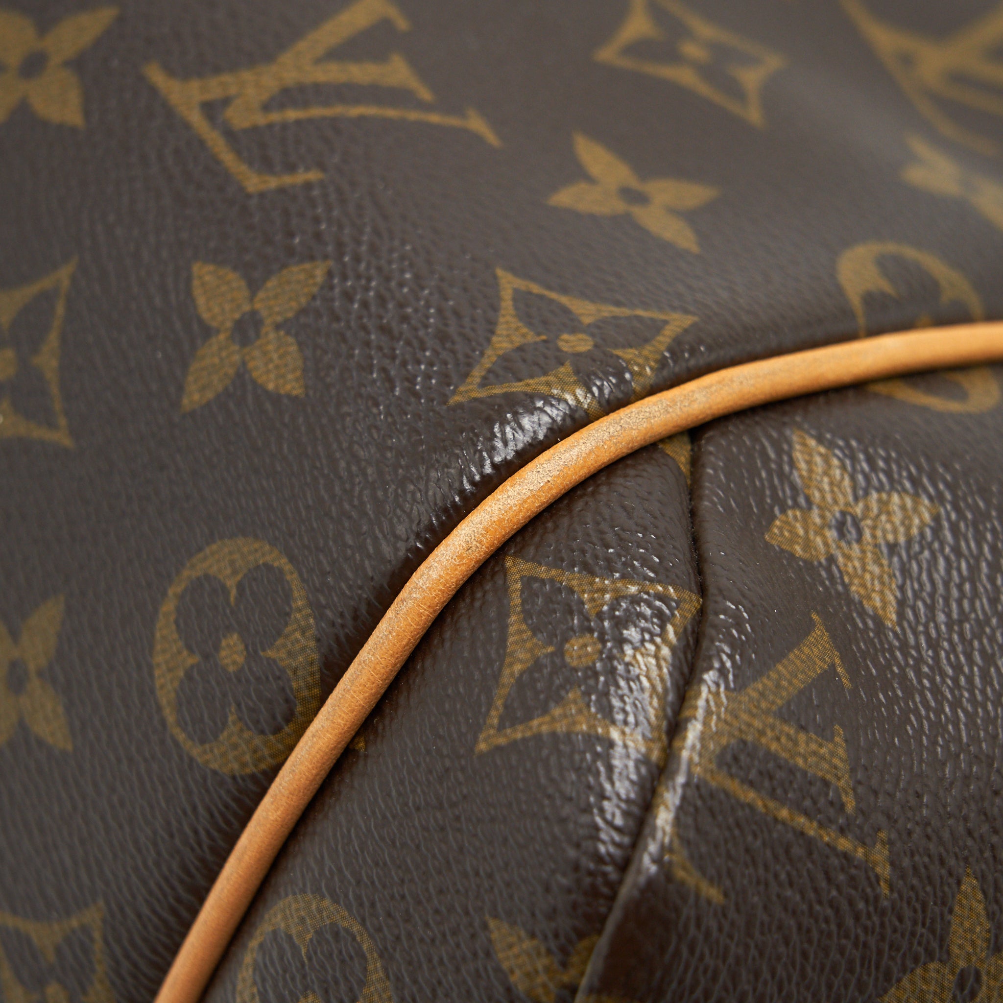 AAA Replica Louis Vuitton LV MONOGRAM CANVAS TOTALLY MM