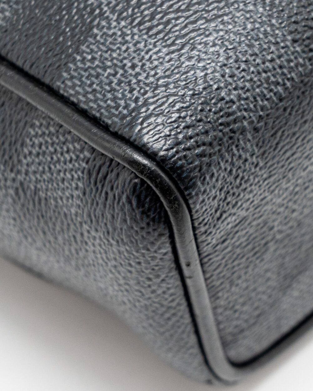AAA Replica Louis Vuitton LV WORLD MAP DISTRICT MESSENGER BAG DAMIER GRAPHITE CANVAS SHW