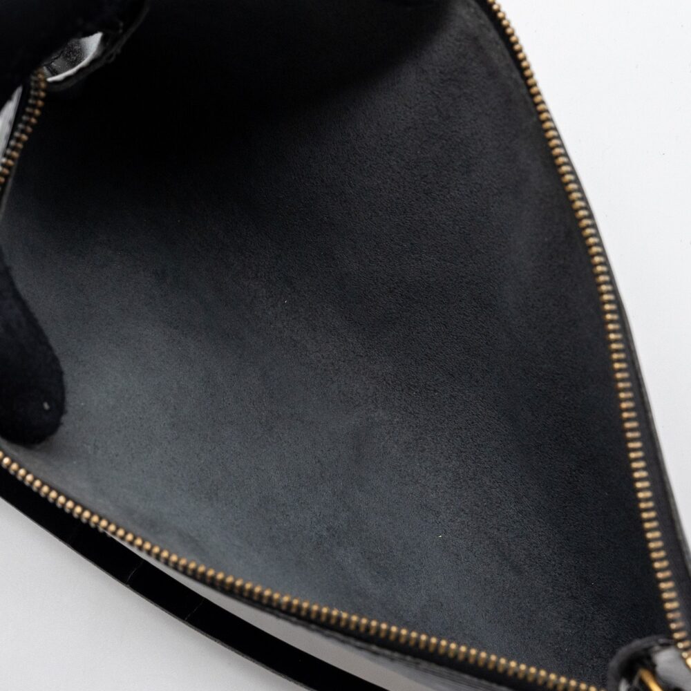 AAA Replica Louis Vuitton LV POCHETTE ACCESSORIES EPI LEATHER BLACK SHW