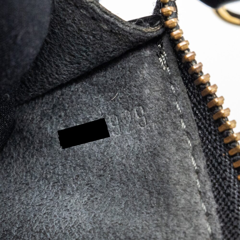 AAA Replica Louis Vuitton LV POCHETTE ACCESSORIES EPI LEATHER BLACK SHW