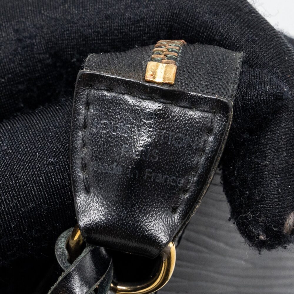 AAA Replica Louis Vuitton LV POCHETTE ACCESSORIES EPI LEATHER BLACK SHW