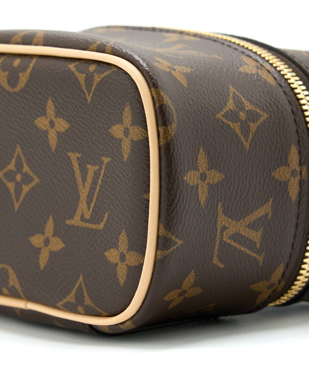 AAA Replica Louis Vuitton LV NICE NANO TOILETRY POUCH MONOGRAM CANVAS GHW