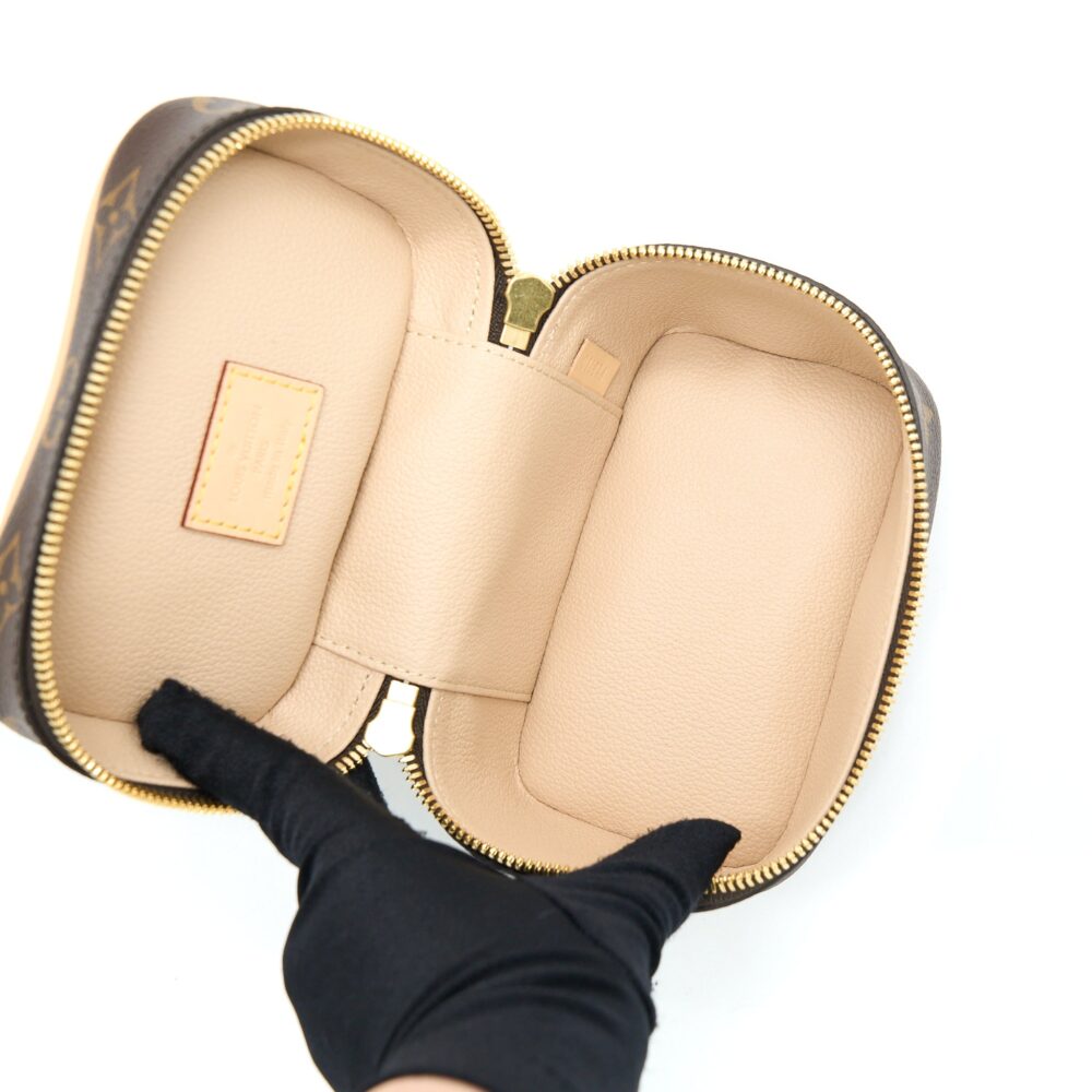 AAA Replica Louis Vuitton LV NICE NANO TOILETRY POUCH MONOGRAM CANVAS GHW