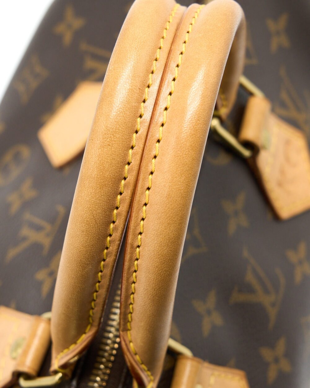 AAA Replica Louis Vuitton LV SPEEDY BANDOULIERE 25 MONOGRAM CANVAS GHW
