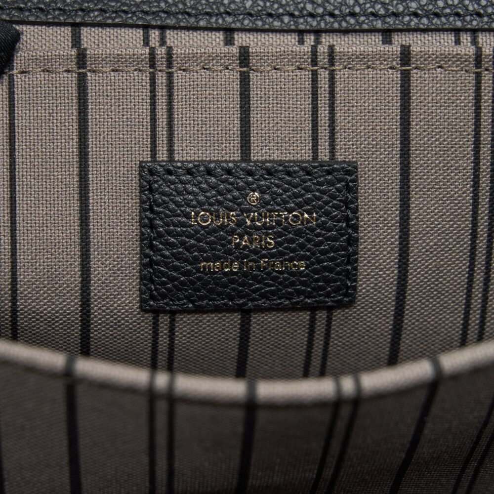 AAA Replica Louis Vuitton LV POCHETTE MÉTIS MONOGRAM EMPREINTE BLACK GHW