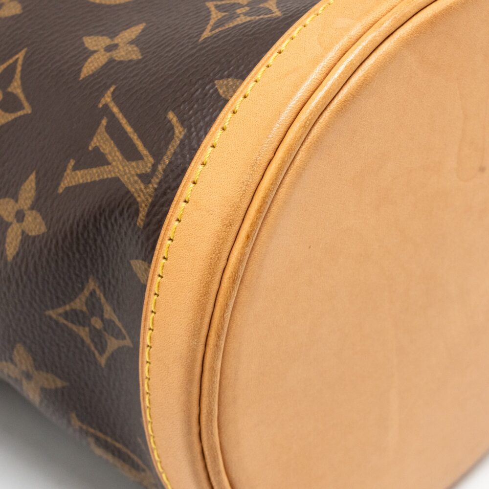 AAA Replica Louis Vuitton LV DUFFLE BAG MONOGRAM CANVAS GHW