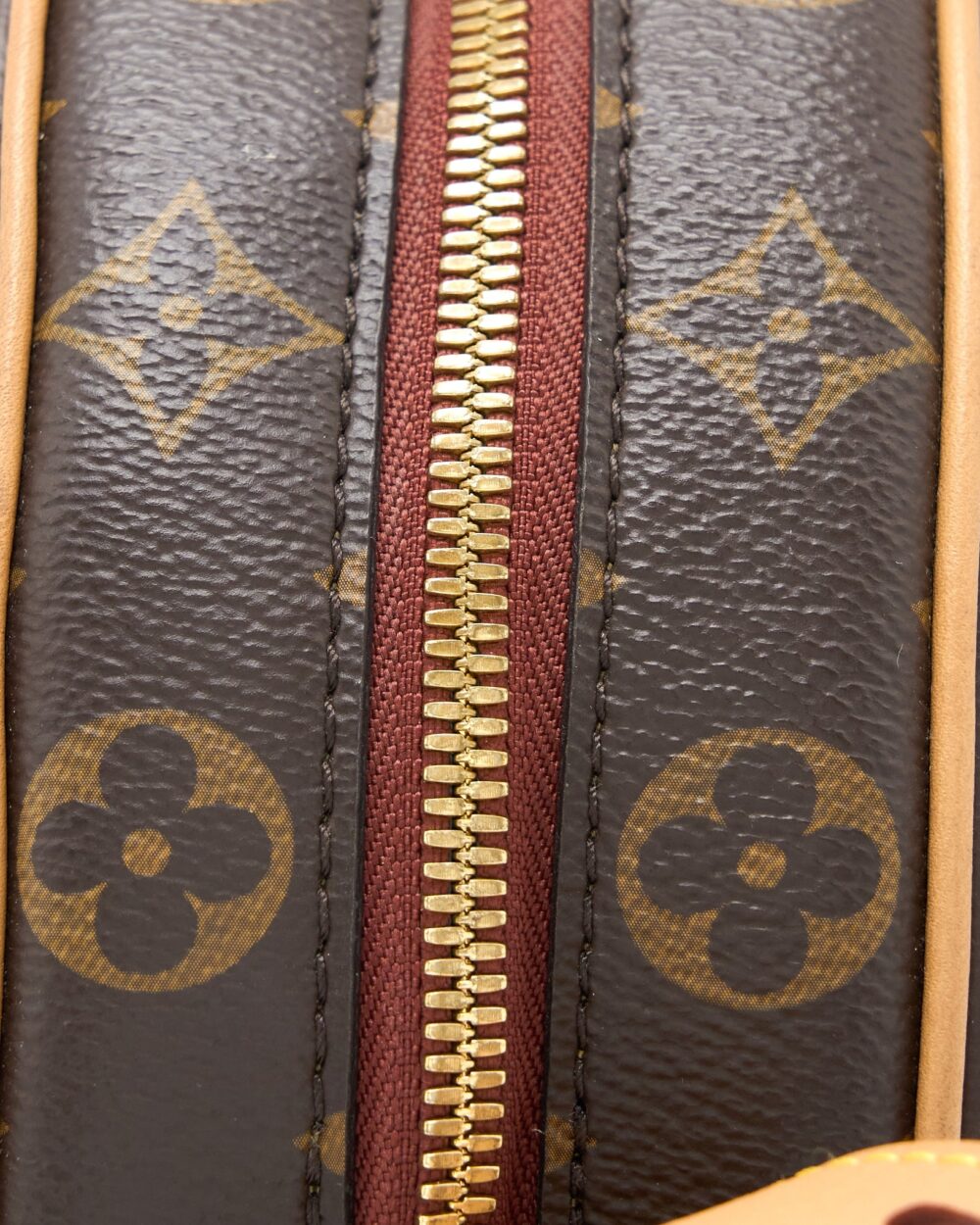 AAA Replica Louis Vuitton LV BOITE CHAPEAU SOUPLE MM MONOGRAM CANVAS GHW