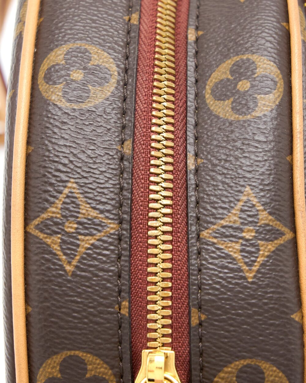 AAA Replica Louis Vuitton LV BOITE CHAPEAU SOUPLE MM MONOGRAM CANVAS GHW