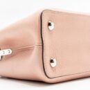 AAA Replica Louis Vuitton LV CAPUCINES MM TAURILLON PINK SHW