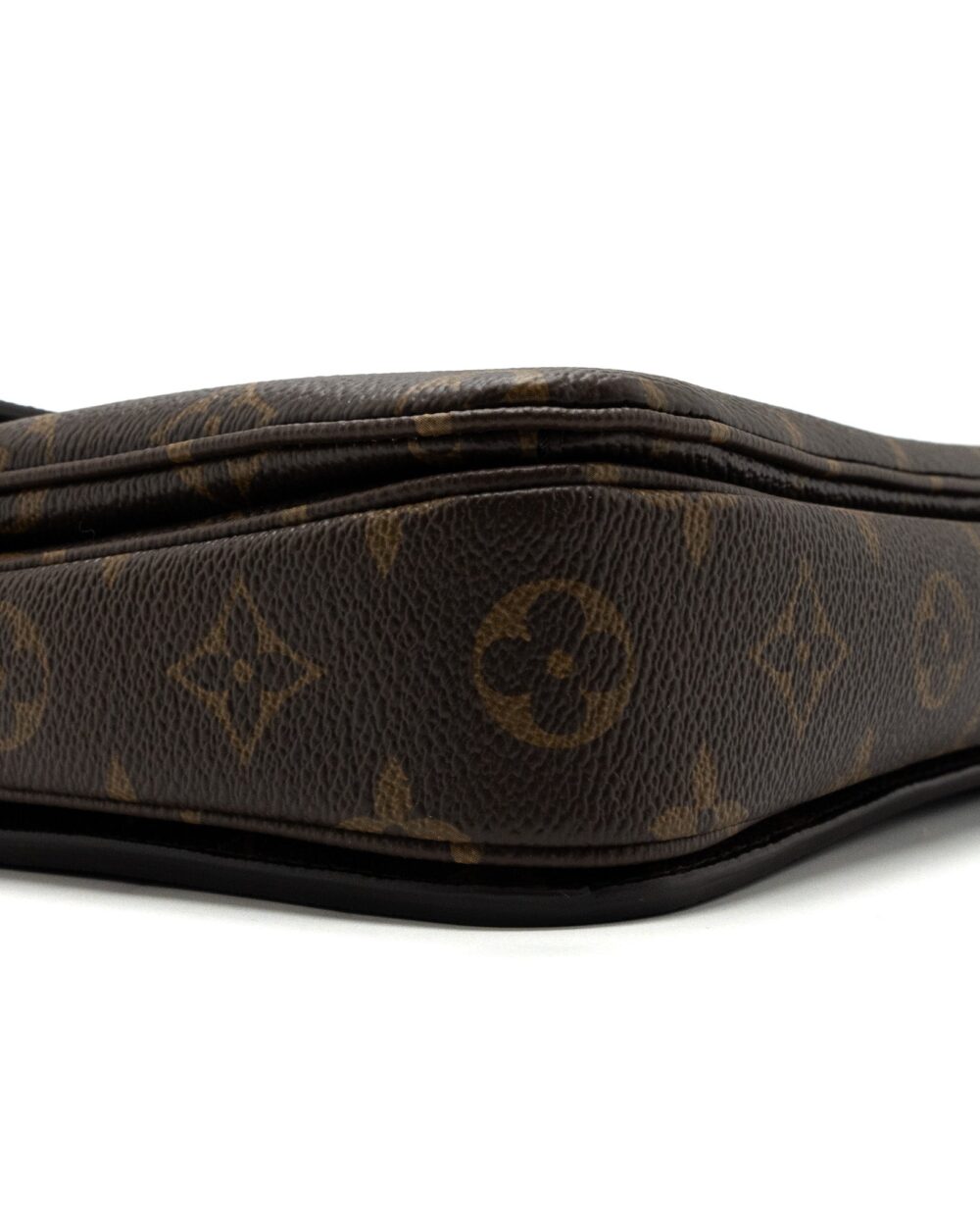 AAA Replica Louis Vuitton LV POCHETTE MÉTIS MONOGRAM CANVAS GHW