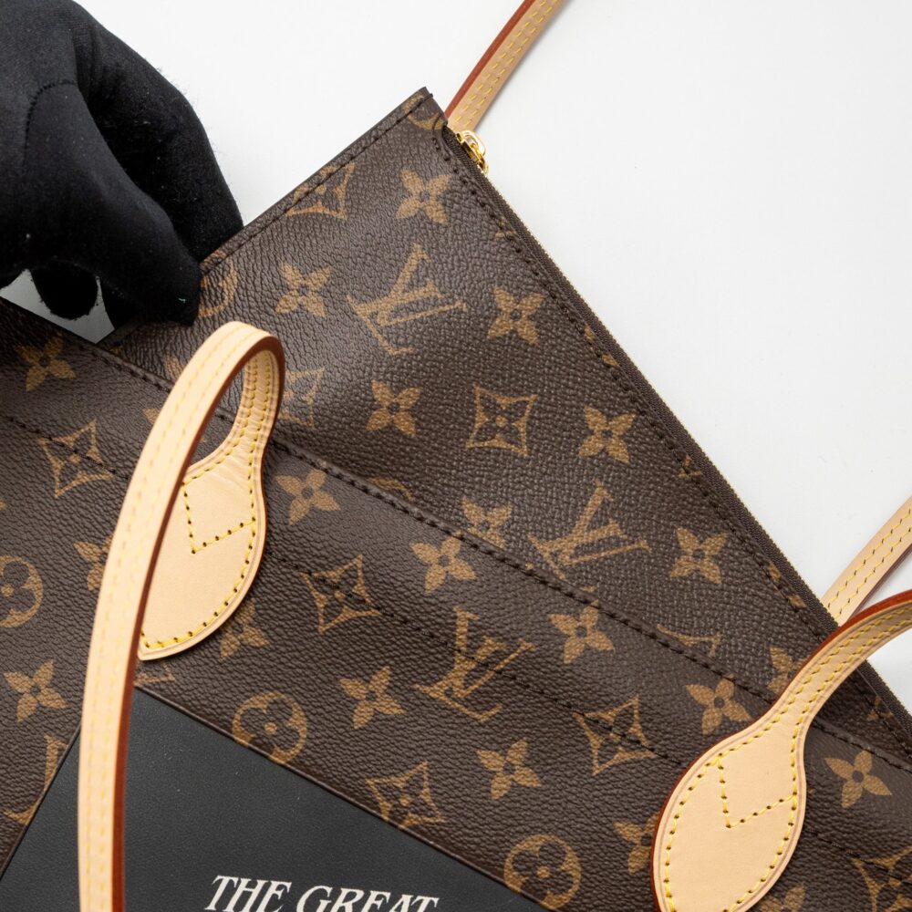AAA Replica Louis Vuitton LV CARRY IT LIMITED EDITION MONOGRAM CANVAS GHW