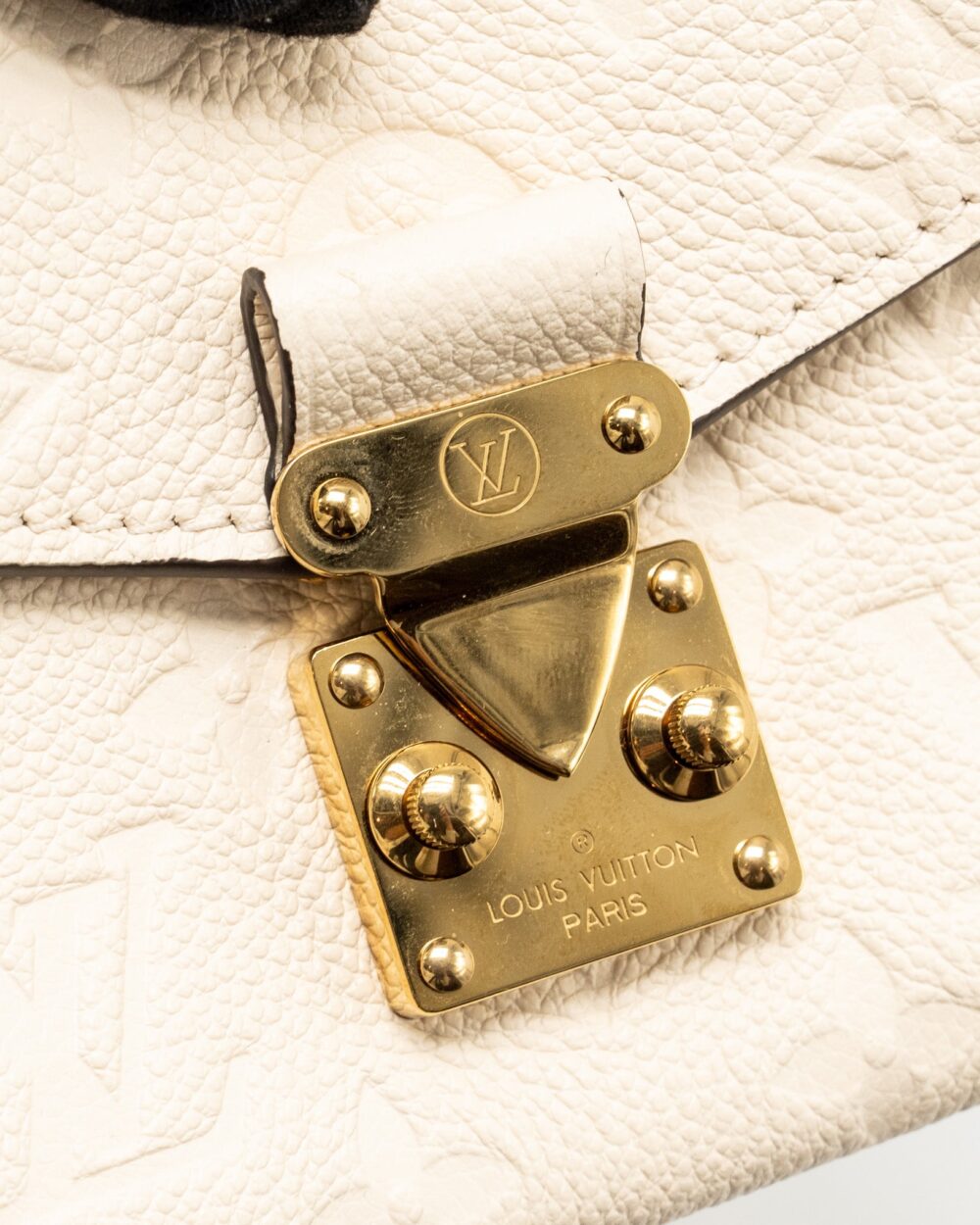 AAA Replica Louis Vuitton LV POCHETTE MÉTIS EAST WEST MONOGRAM EMPREINTE LEATHER CREAM GHW