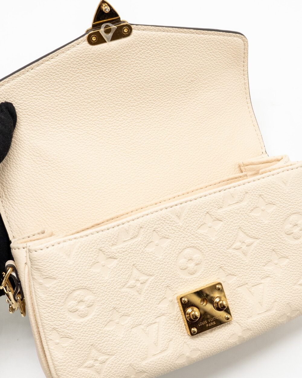 AAA Replica Louis Vuitton LV POCHETTE MÉTIS EAST WEST MONOGRAM EMPREINTE LEATHER CREAM GHW