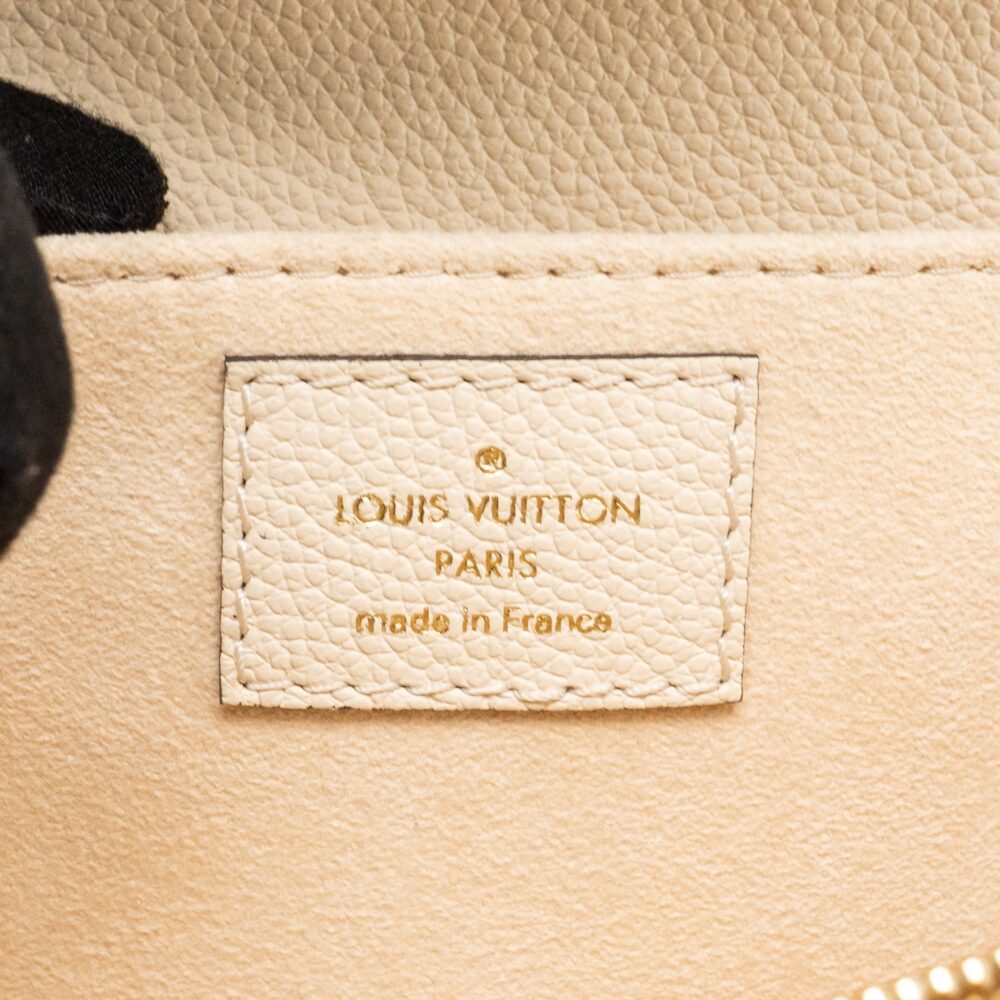 AAA Replica Louis Vuitton LV POCHETTE MÉTIS EAST WEST MONOGRAM EMPREINTE LEATHER CREAM GHW