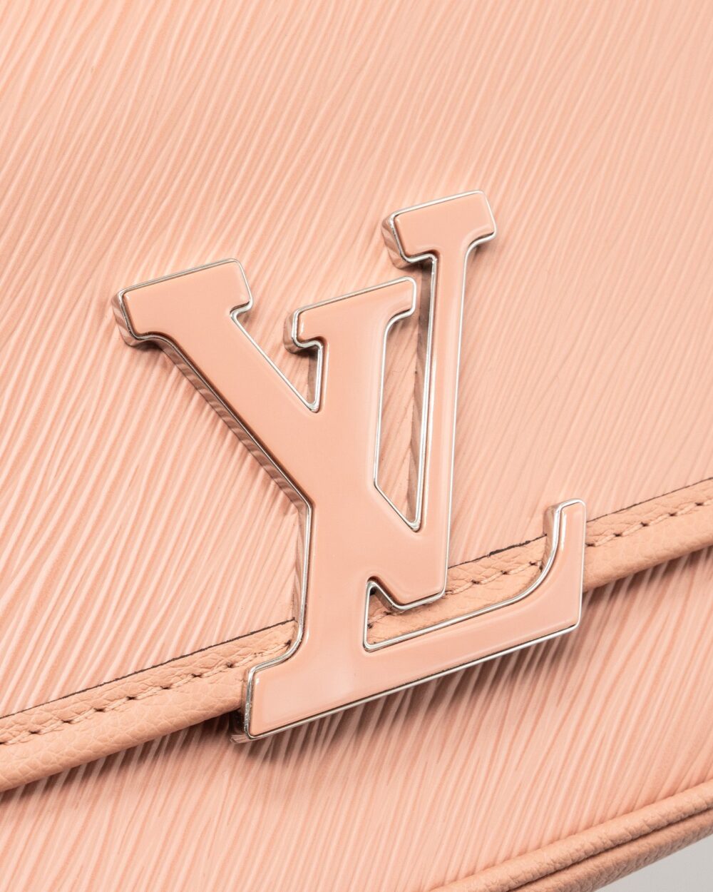 AAA Replica Louis Vuitton LV BUCI EPI ROSE TRIANON SHW (NEW VERSION)