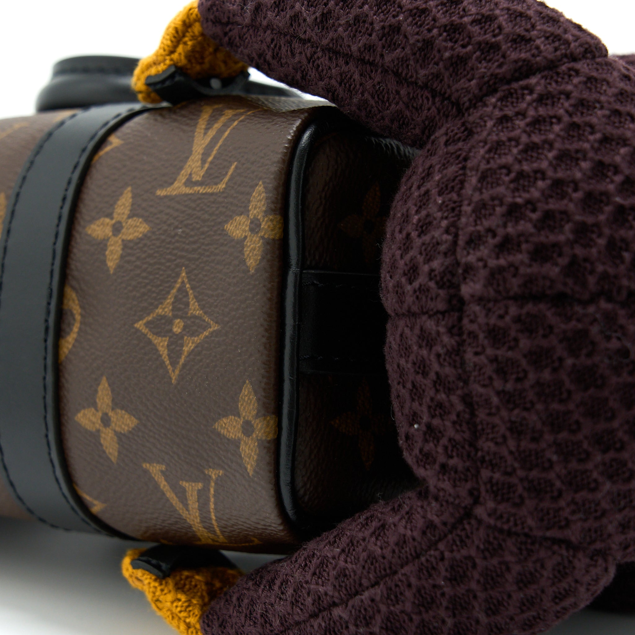 AAA Replica Louis Vuitton LV ZOOM AND FRIENDS ADVENTURE LV FRIEND KEEPALL XS