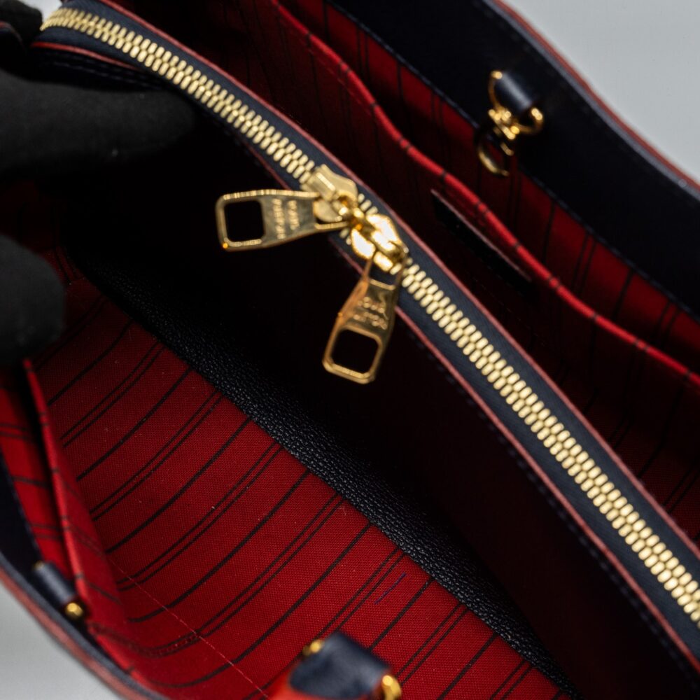 AAA Replica Louis Vuitton LV MONTAIGNE MM MONOGRAM EMPREINTE NAVY GHW