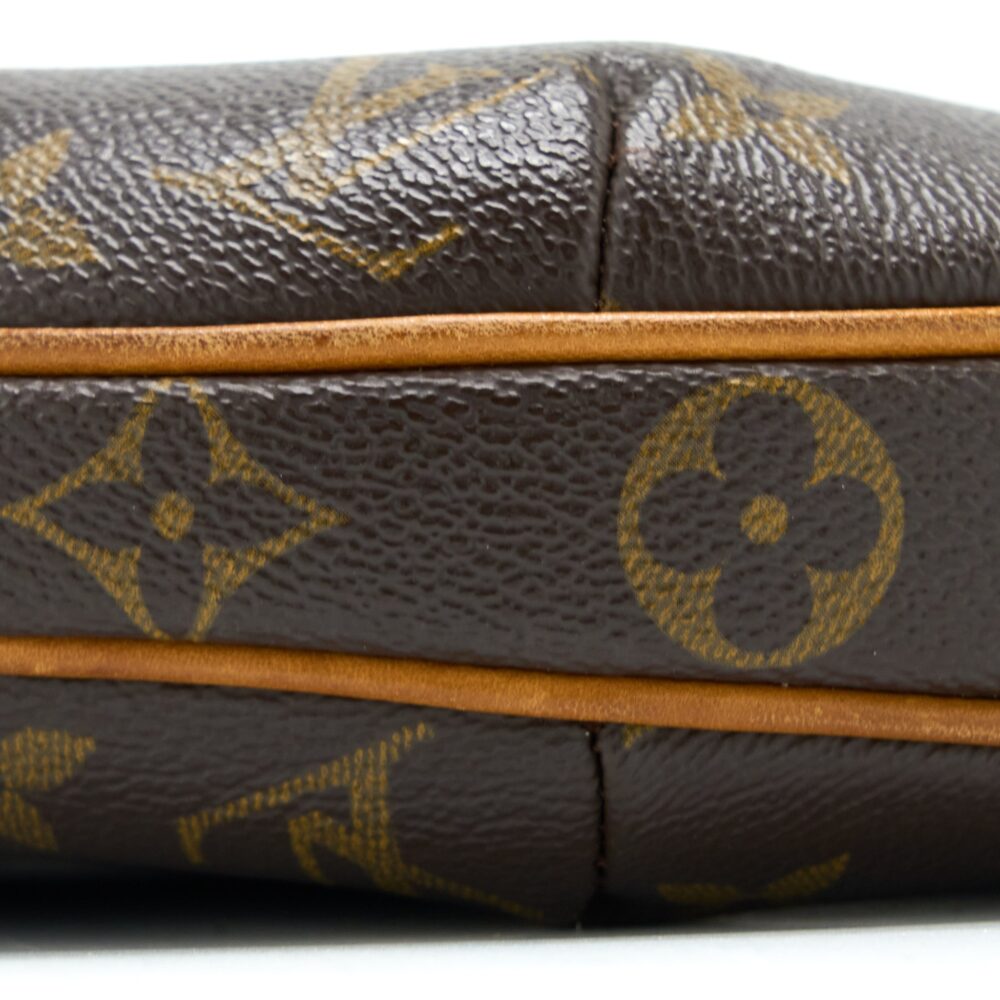 AAA Replica Louis Vuitton LV VINTAGE SHOULDER BAG MONOGRAM CANVAS GHW