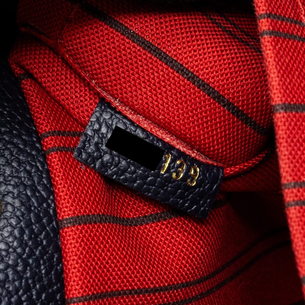 AAA Replica Louis Vuitton LV MONTAIGNE MM MONOGRAM EMPREINTE NAVY GHW