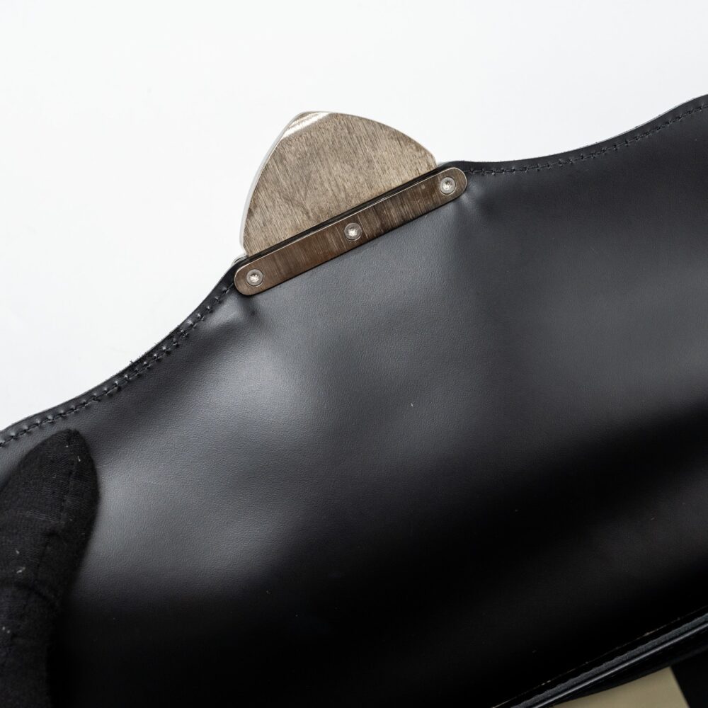 AAA Replica Louis Vuitton LV BAGATELLE PM EPI BLACK SHW