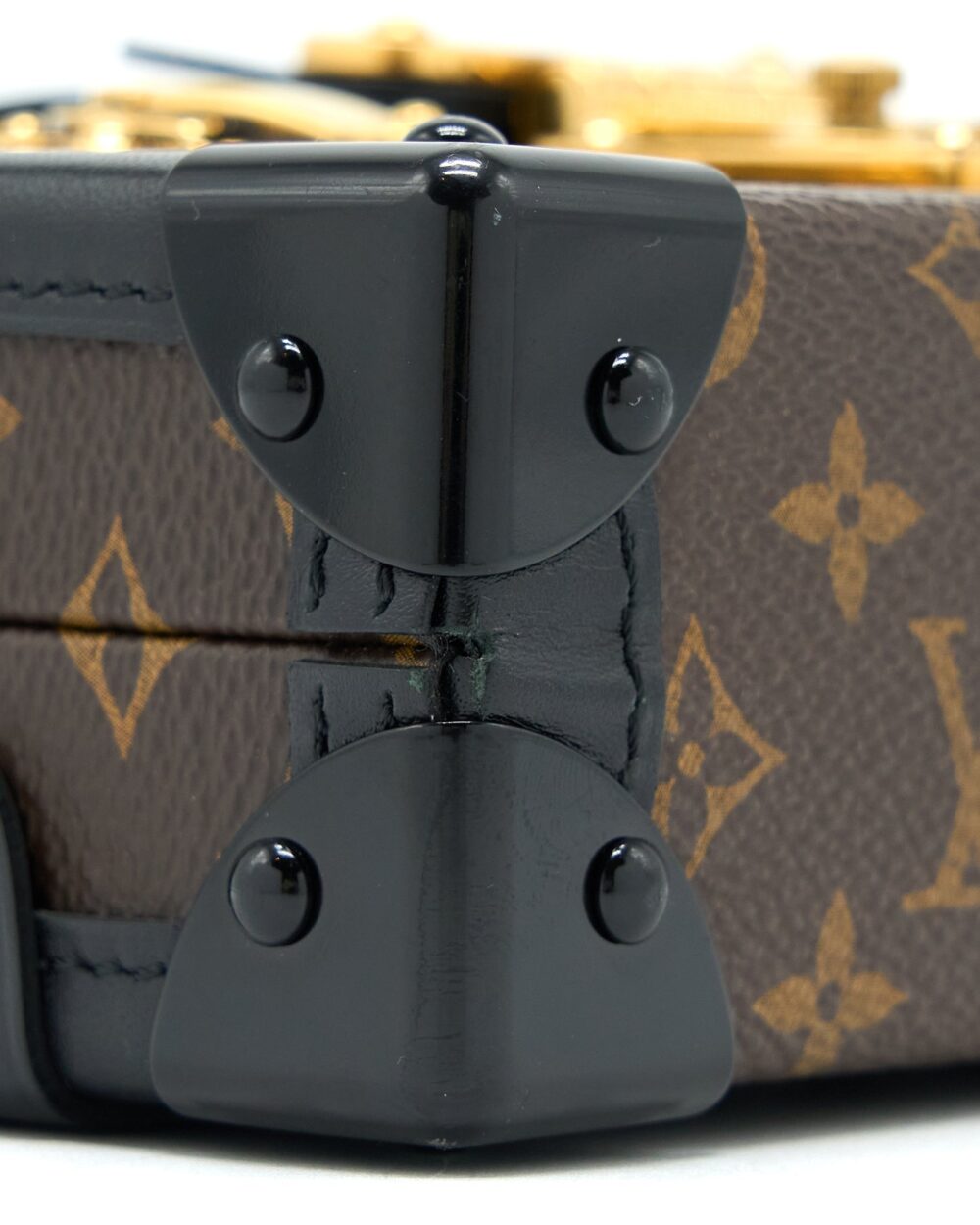AAA Replica Louis Vuitton LV PETITE MALLE MONOGRAM CANVAS / LEATHER GHW