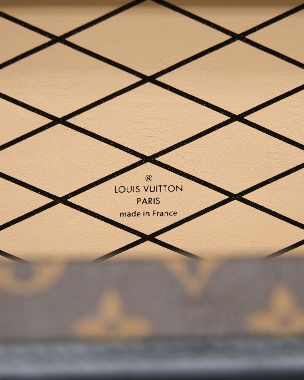 AAA Replica Louis Vuitton LV PETITE MALLE MONOGRAM CANVAS / LEATHER GHW