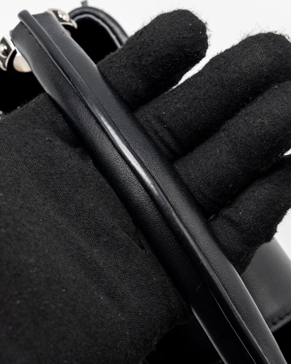 AAA Replica Louis Vuitton LV CAPUCINES MINI LIMITED EDITION SUQUIN / LEATHER MULTICOLOUR BLACK SHW