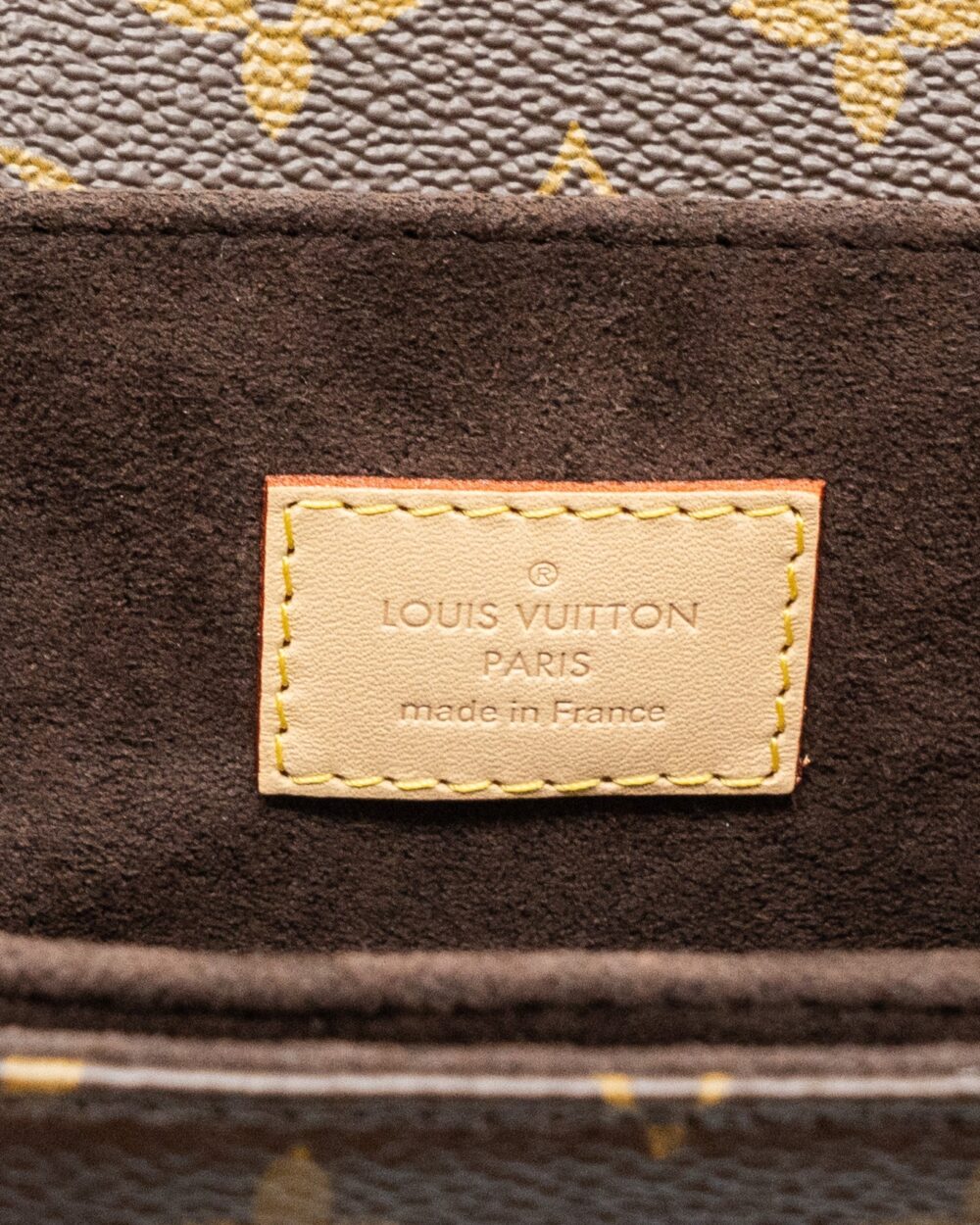 AAA Replica Louis Vuitton LV POCHETTE MÉTIS MONOGRAM CANVAS GHW