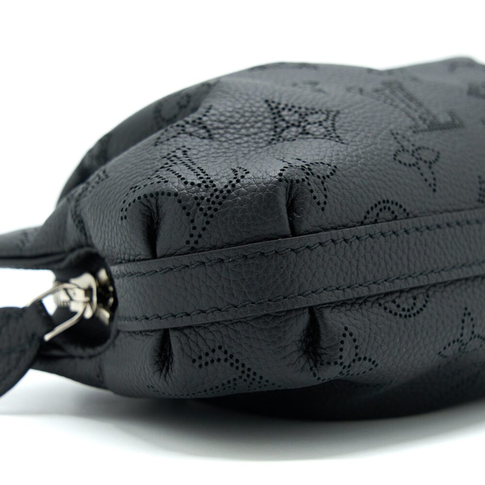 AAA Replica Louis Vuitton LV SCALA MINI POUCH CALFSKIN BLACK SHW