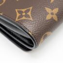 AAA Replica Louis Vuitton LV WILD AT HEART TWIST WALLET ON CHAIN CALFSKIN/MONOGRAM CANVAS MULTICOLOLUR BLACK/SLIVER HARDWARE