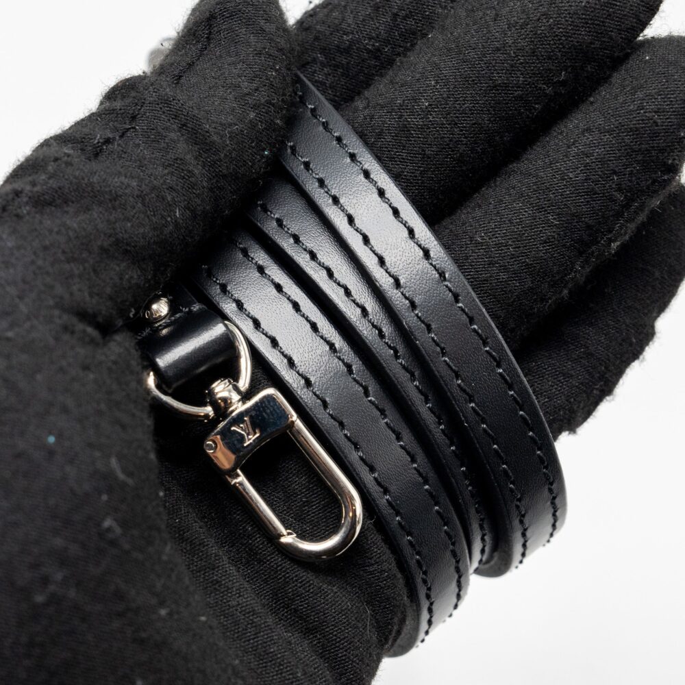 AAA Replica Louis Vuitton LV ALMA BB EPI BLACK SHW