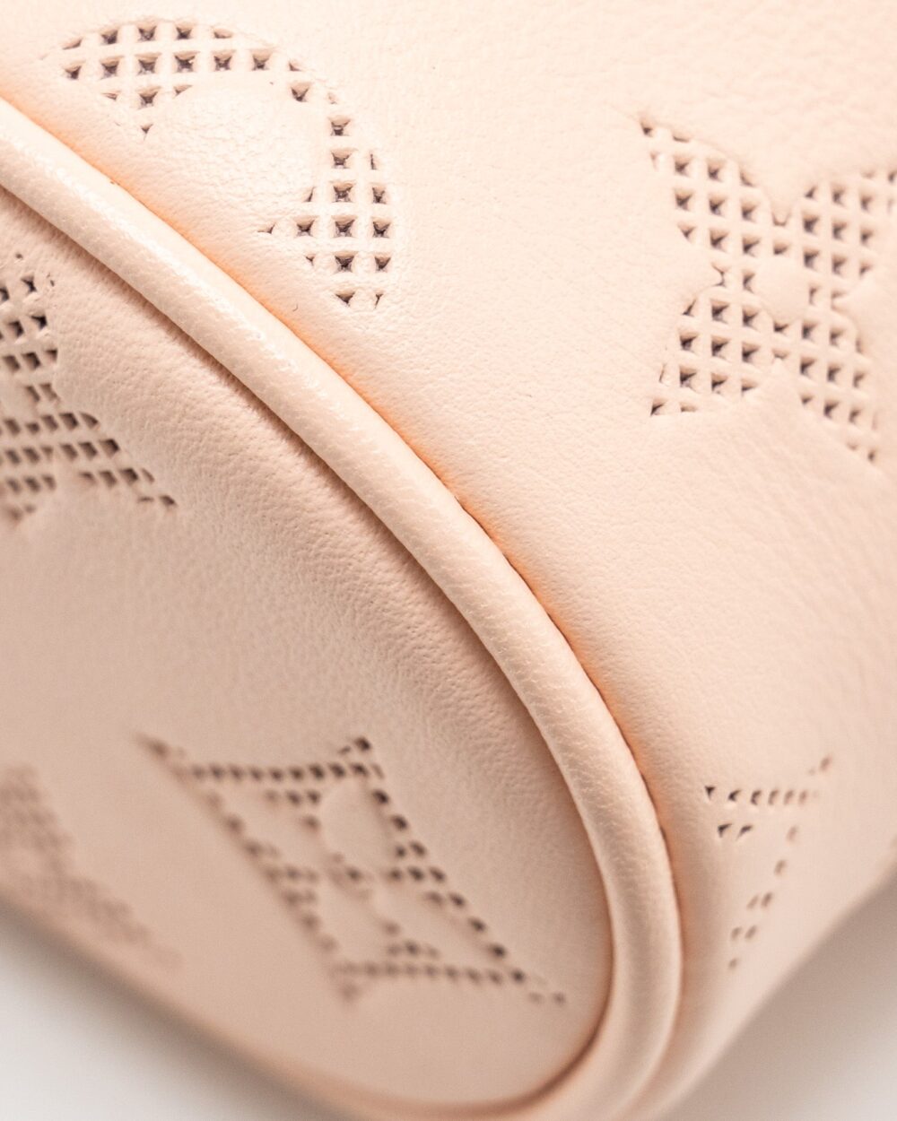 AAA Replica Louis Vuitton LV VANITY POUCH CALFSKIN ROSE JASMIN PINK LGHW