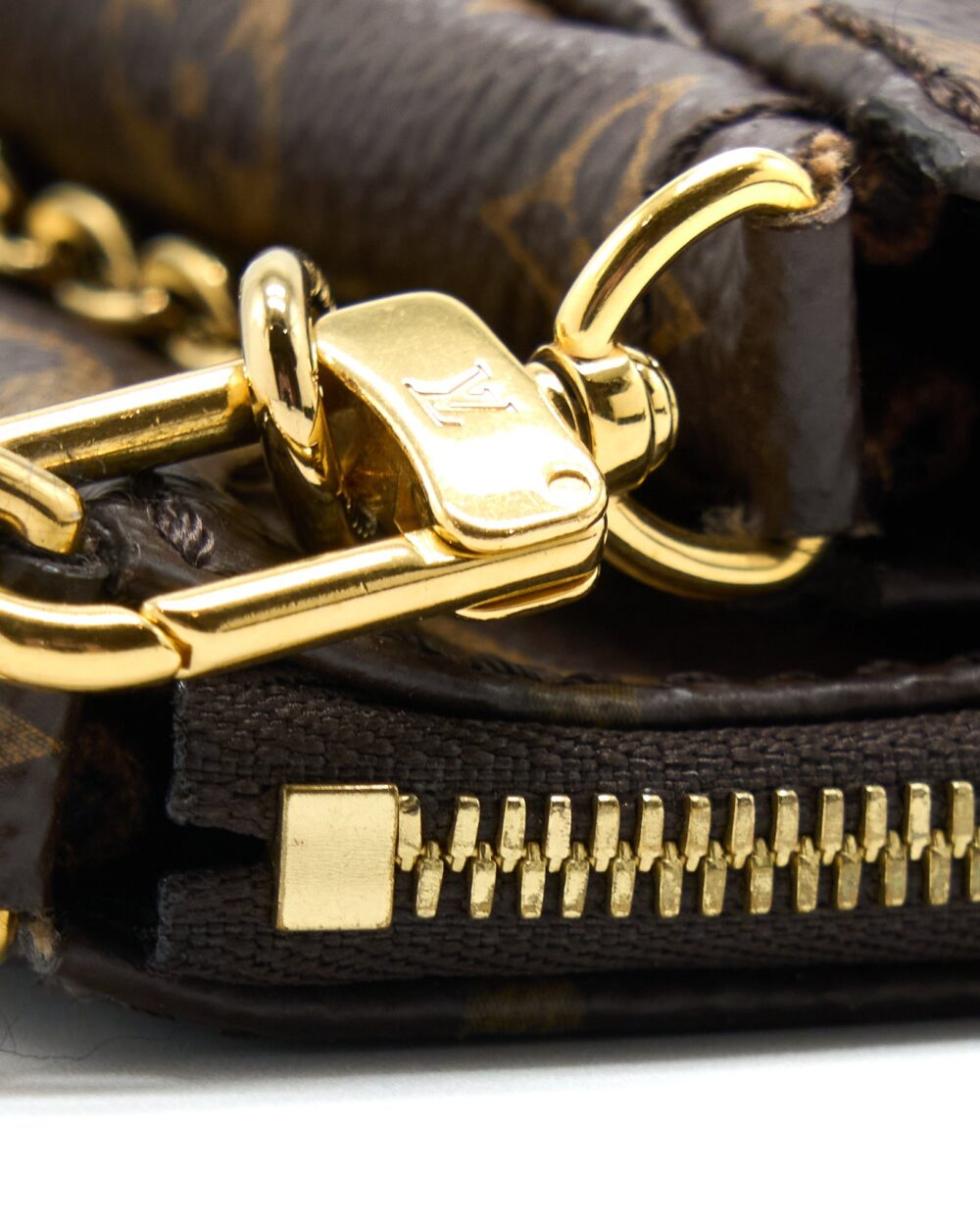 AAA Replica Louis Vuitton LV MULTI POCHETTE LIMITED EDITION MONOGRAM CANVAS MULTICOLOUR GHW