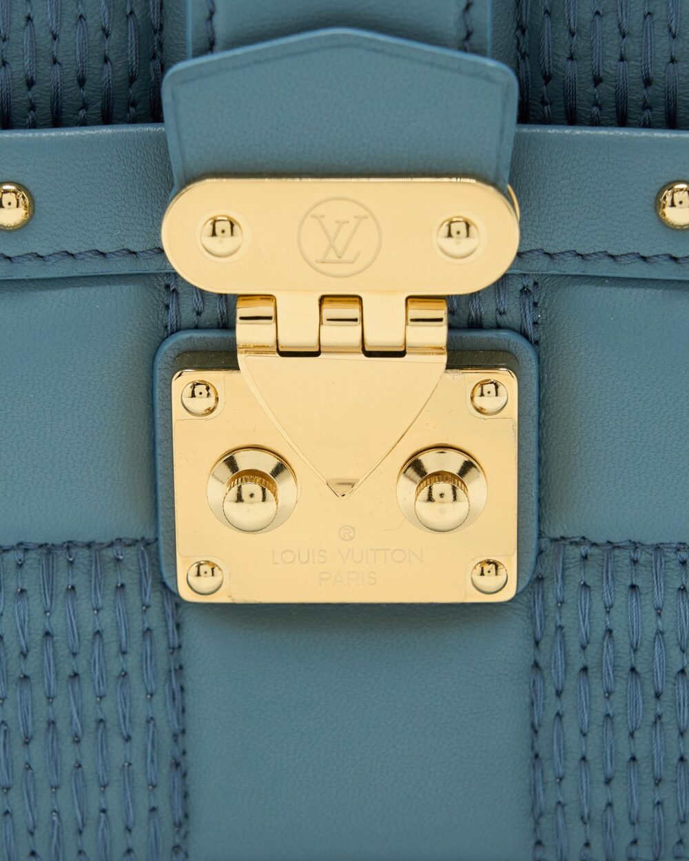 AAA Replica Louis Vuitton LV TROCA PM DAMIER QUILT LAMBSKIN LIGHT BLUE GHW (NEW VERSION)