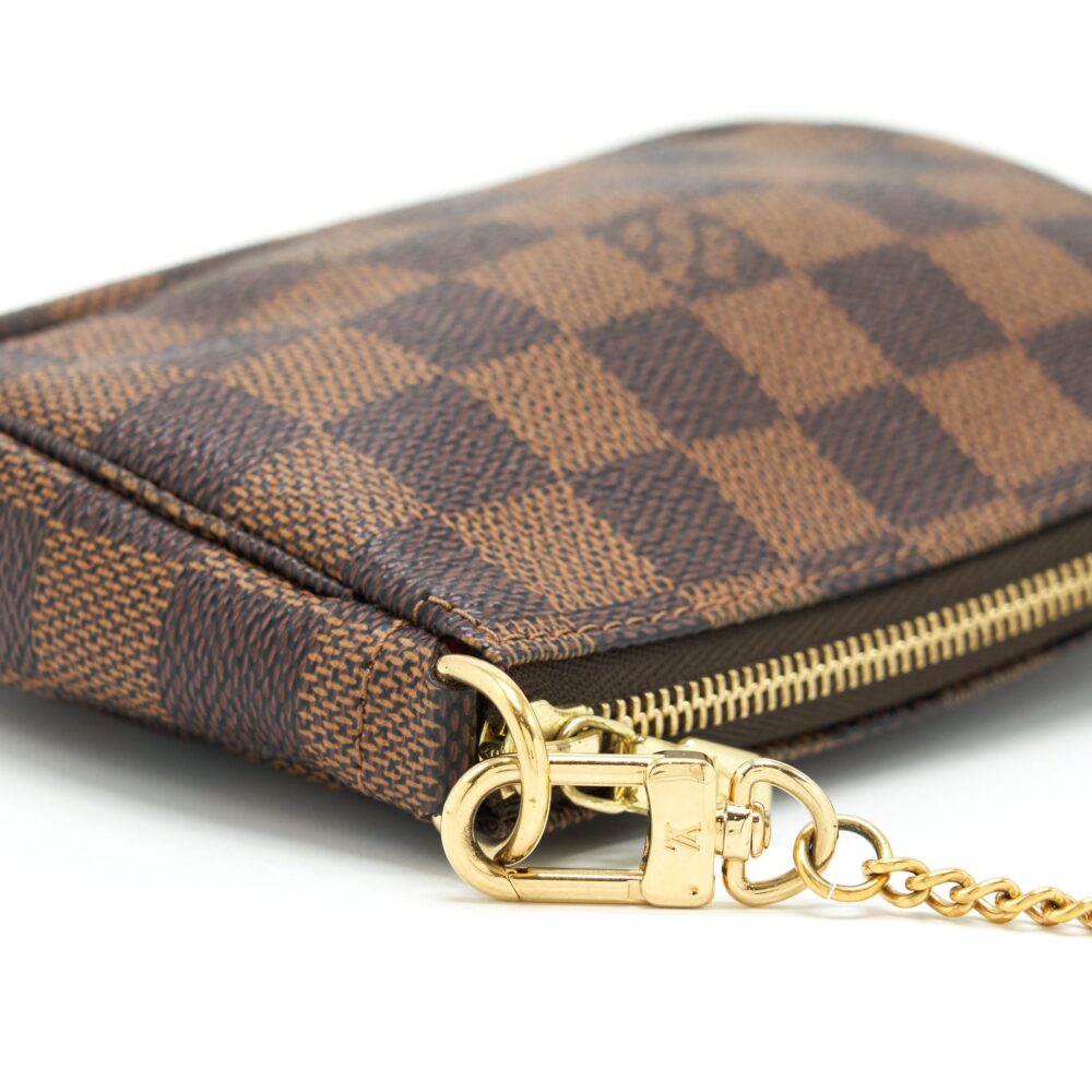AAA Replica Louis Vuitton LV MINI POCHETTE ACCESSORIES DAMIER EBENE CANVAS GHW