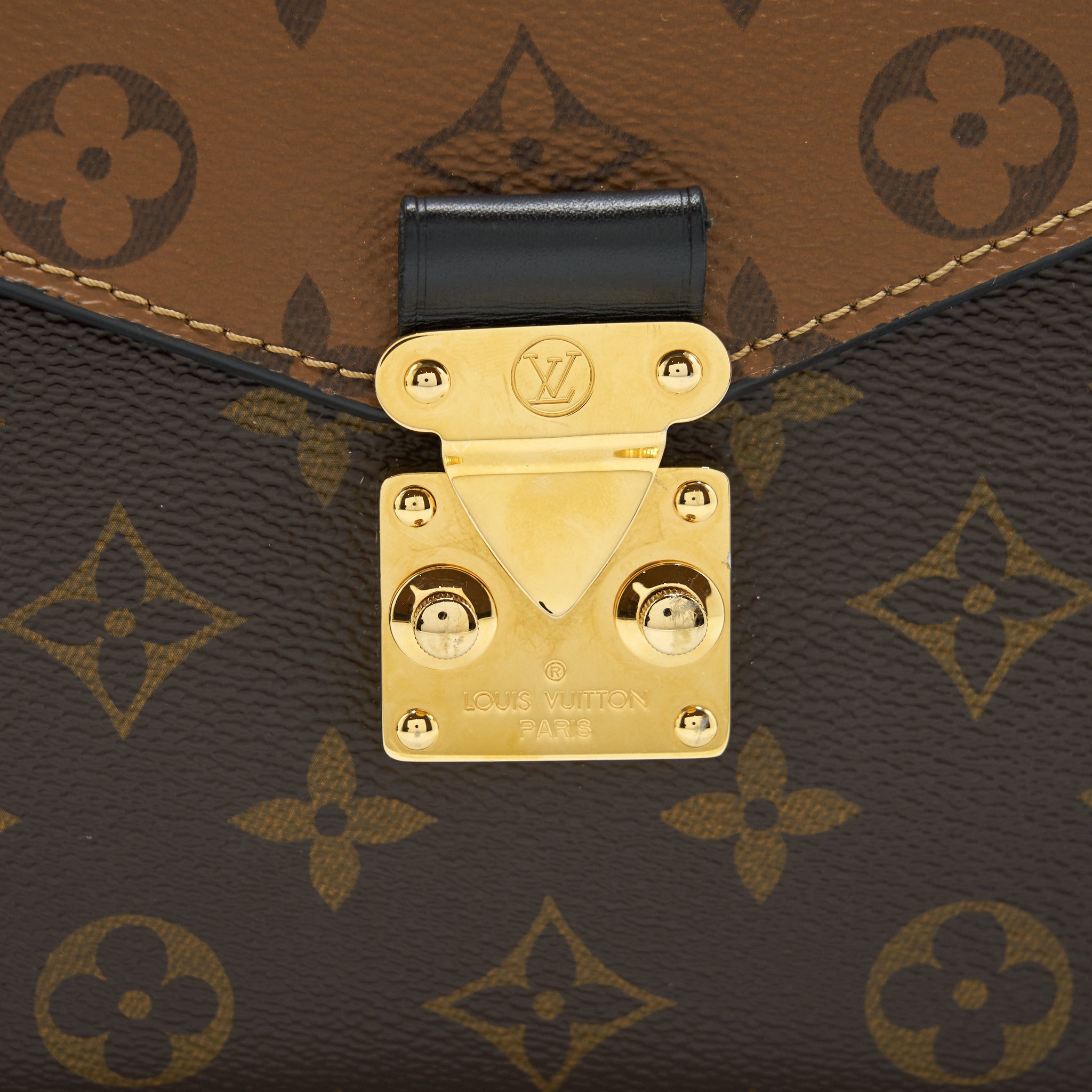 AAA Replica Louis Vuitton LV POCHETTE METIS MONOGRAM CANVAS